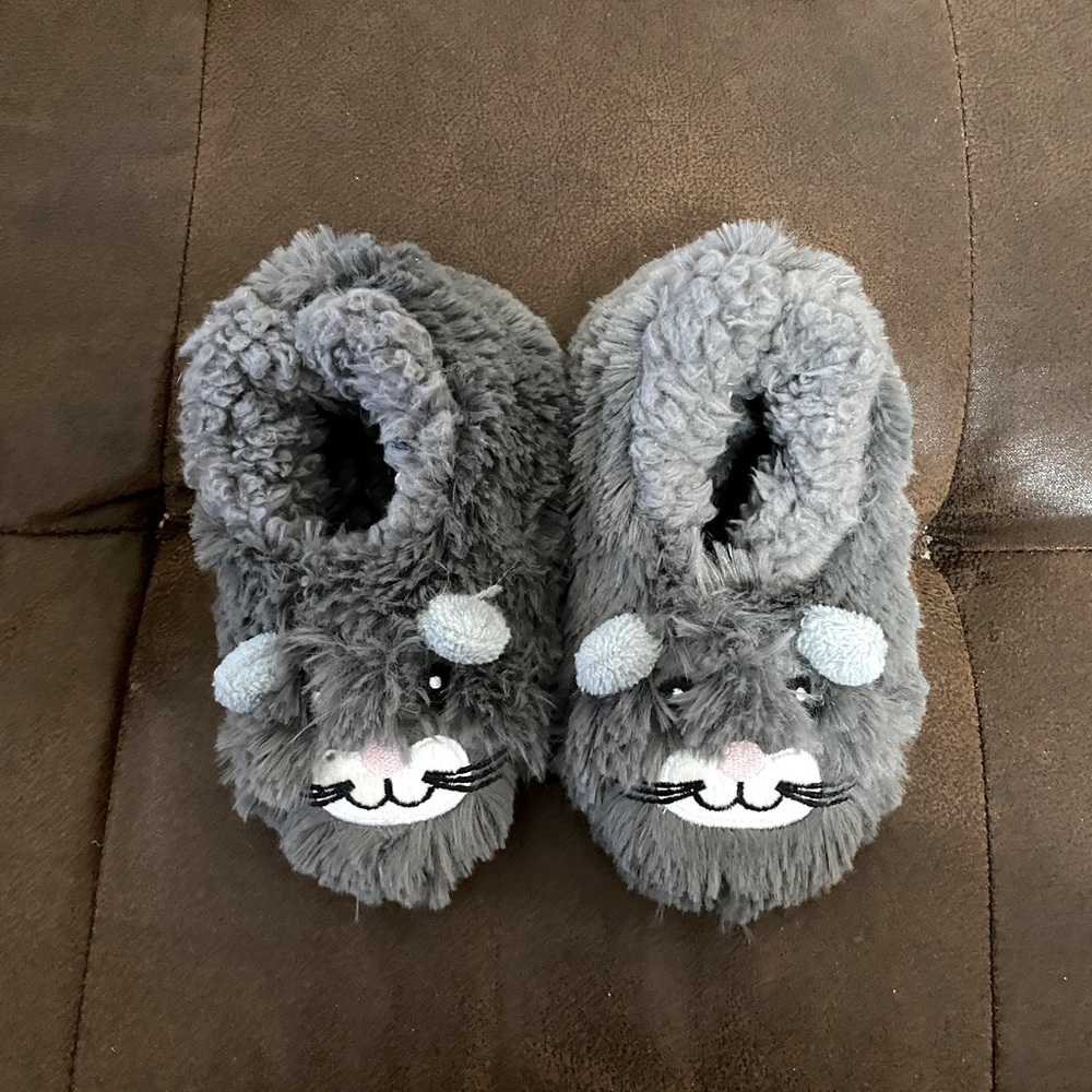 Toddler kitty slippers